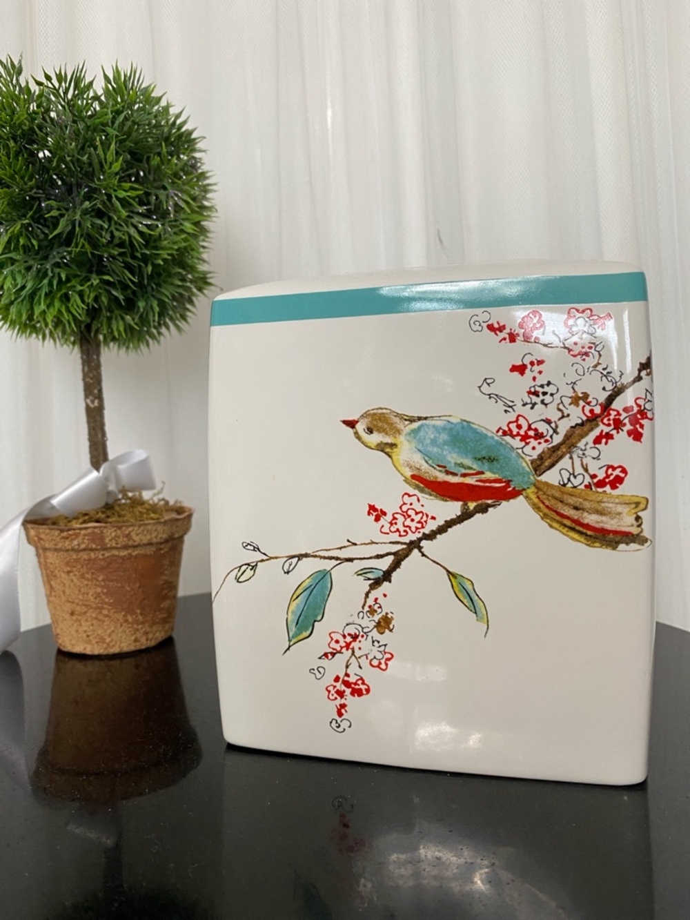 Lenox White Chirp Ceramic Square Tissue Box Holder